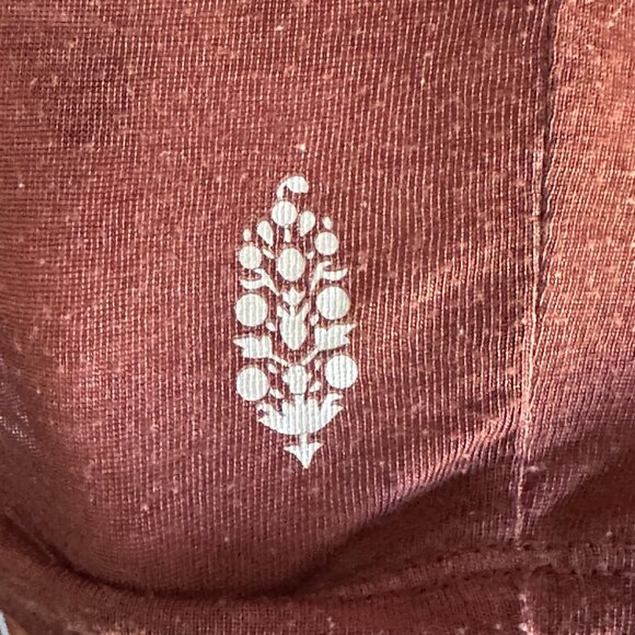 free people mesh gym athletic wear burgundy shirt - Picture 3 of 4